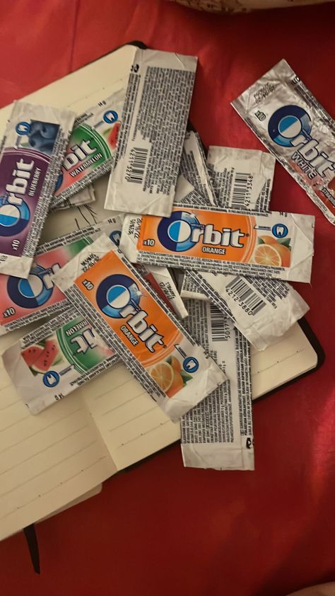 Orbit Gum Aesthetic, Gum Aesthetic, Diy Paper Rings, Gum Wallpaper, Orbit Gum, Buble Gum, Tattoo Banner, Extra Gum, Gum Flavors