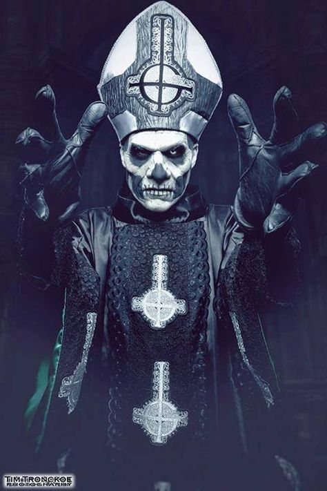 Papa Emeritus II ♥ Papa Emeritus Ii, Ghost Papa Emeritus, Doom Metal Bands, Demon Baby, Papa Emeritus, Ghost Tattoo, Ghost Papa, Band Ghost, Ghost And Ghouls