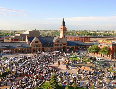 Cheyenne Frontier Days, Cheyenne Wyoming, Rodeo Events, Wyoming State, Rock Springs, Best Places To Live, Old West, Capital City, Horseback Riding