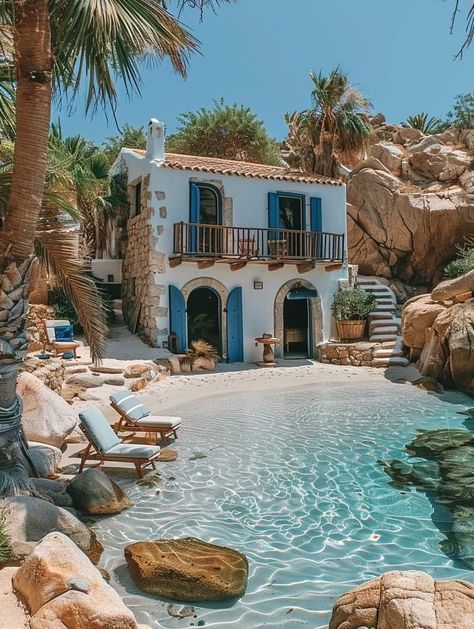 Hawaii House Aesthetic, Hawaii Tiny House, Morocco House, House Hawaii, Hawaii House, House Essentials, Dream Beach Houses, House Aesthetic, Hawaii Homes