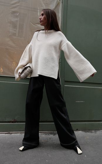 Knit Sweater Outfit, Loulou Studio, Sweater Outfit, Lou Lou, Oversized Style, Cozy Chic, Parisian Style, Moda Operandi, Cashmere Sweaters