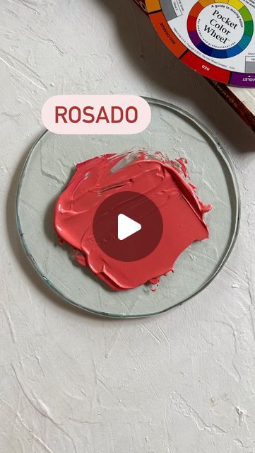 Cecilia Aguayo | Arte l Tips de pintura on Instagram: "El rosa o rosado es un color que puede describirse como un rojo, fucsia, o magenta aclarado, es decir, rojo, fucsia, o magenta mezclado con blanco. Su nombre en castellano delata su referencia originaria: el color de las flores de las variedades rosadas clásicas de los rosales «antiguos». Este rosado además contiene en su mezcla una mínima cantidad de amarillo lo que lo hace más sutil.  Aquí te dejo las proporciones   🖌️4 partes de blanco + 🖌️1 parte de rojo de cadmio + 🖌️ 1/2 parte de amarillo de cadmio = R O S A D O  Yo uso acrílicos profesionales de @pinturas Eterna que son lo más!  Si te gustó dame un ❤️ y guarda 📩 . . .  #cecytips #inspiracion #circulocromatico #talleresdearte #tallerescreativos #ceciliaaguayo #estudiodepintur March 20, Mendoza, Color Rosa, Pastel, On Instagram, Color