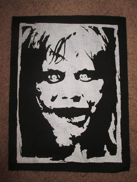 Regan Back Patch. 345x260mm white print on black flag material.  Brand newly printed and never sewn. Marilyn Monroe Stencil, Evil Pictures, Scary Drawings, Svg Horror, Car Sticker Design, Scary Animals, Dark Artwork, Album Art Design, Print Screen