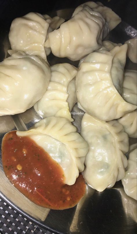 #momos #buffalo #meat #achar #momoshape #springonion #saturday #weekend #family #sisters #foodsinnepal #nepali #foodie Momos Photo, Momos Picture, Momo Snap, Momos Aesthetic, Nepali Aesthetic, Nepali Momo, Buffalo Meat, Food Snap, Saturday Weekend