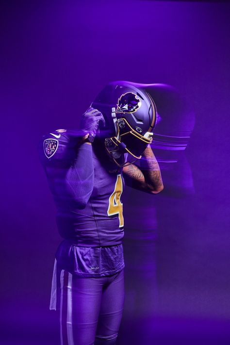 Tyler Lockett Wallpaper, Zay Flowers Ravens Wallpaper, Ravens Wallpaper Baltimore, Lamar Jackson Wallpaper, Ravens Wallpaper, Baltimore Ravens Wallpapers, Cool Football Pictures, Drip Ideas, Nfl Wallpaper