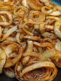 Vidalia Onion Recipes, Caramelized Onions Recipe, Air Fryer Recipes Snacks, Baked Onions, My Keto, Roasted Onions, Vegetable Side Dishes Recipes, Vegetarian Side Dishes, Keto Side Dishes