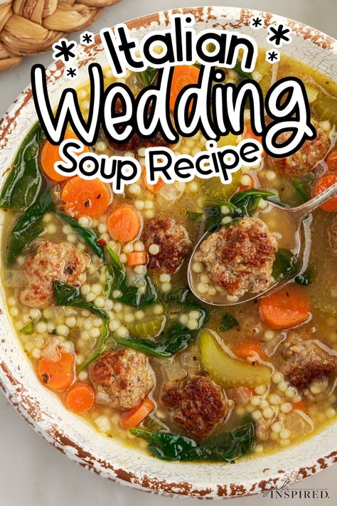 Italian Wedding Soup Recipe - girl. Inspired. Soup Recipes Healthy Low Calories, Wedding Soup Recipe, Easy Soup Recipes Healthy, Tiny Pasta, Italian Wedding Soup Recipe, Freezer Friendly Meals, Recipes Italian, Vegetarian Soup Recipes, Wedding Soup