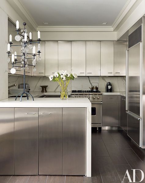 David Kleinberg’s Upper East Side Apartment is the Epitome of Sophistication | Architectural Digest Stainless Steel Kitchen Cabinets, Upper East Side Apartment, Steel Kitchen Cabinets, Diy Kitchen Countertops, Kabinet Dapur, Stainless Kitchen, New Countertops, Stainless Steel Cabinets, Kitchen Marble