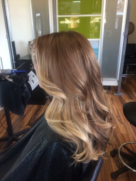 Rambut Brunette, Honey Brown Hair, Bronde Hair, Dirty Blonde Hair, Honey Blonde Hair, Blonde Hair Inspiration, Honey Hair, Blonde Hair Looks, Hair Stylies