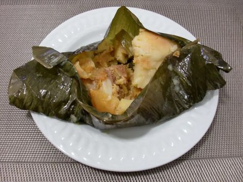 Honduran Tamales Recipe, Honduran Food, Honduran Recipes, Tamales Recipe, Latin Recipes, Fresh Tortillas, Tamale Recipe, Homemade Cheese, Central American