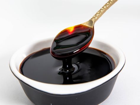 All About Kecap Manis, Indonesia’s Sweet and Syrupy Soy Sauce Balsamic Glaze Recipes, Kecap Manis, Chinese Cooking Wine, Blackstrap Molasses, Arroz Frito, Indonesian Cuisine, Natural Fertilizer, Marinated Beef, Pomegranate Molasses