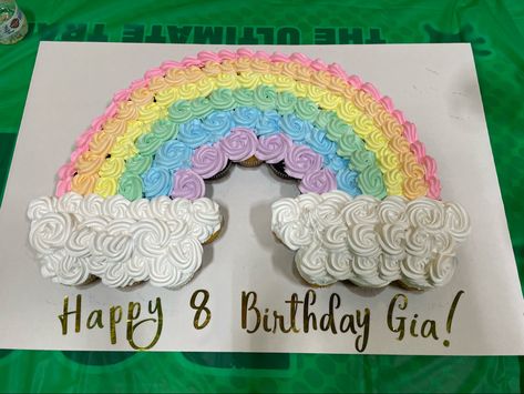 Rainbow Unicorn Cupcake Cake, Rainbow Cupcake Cakes Pull Apart, Rainbow Cupcake Cake, Picnic Bday, Butterfly Birthday Party Decorations, Care Bears Birthday Party, Cupcake Business, Rainbow Themed Birthday Party, Rainbow Cupcake