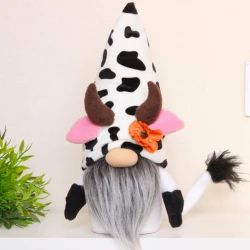 Inspire Uplift - Fun, Practical & Inspiring Products! Cow Gnome, Farm Animal Toys, Gnome Crafts, Cute Gnomes, Scandinavian Gnomes, Diy Gnomes, Gnomes Crafts, Games Board, Cute Plush