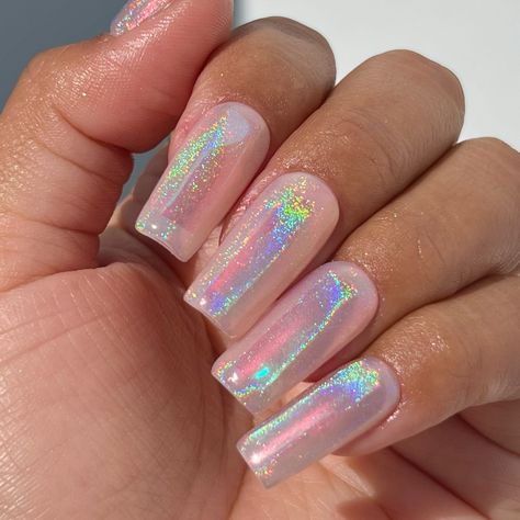 These beautiful blue and pink opalescent angel paper film make great accent for a set of dreamy nails. They are transparent and shines in a spectrum of colors. Easy to use and perfect for creating a mosaic glass manicure! Available Color:Blue | PinkSize:4cm x 100cmApplication: Trim to desired size and embed onto nail using top coat, gel or acrylic. Please note that due to difference in monitors/displays, actual product may be slightly different in color. Nail Art Credit: @nailsbylilywa Cotton Candy Nails Short, Vegas Nails Pink, Mermaid Nails Gel, Opal Nails Acrylic, Glass Nails Acrylic Clear, Prism Nails, Irridecent Design Nails, Glass Manicures, Pink Iridescent Nails