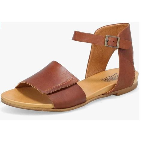 Miz Mooz Antony Flat Sandals - New In Box
Size - 8
Color - Brandy
Material - Leather
-Feel confident with every step you take in the Miz Mooz Antony sandal. 
-An adjustable buckle strap ensuring the perfect fit for all and a thick leather vamp strap to keep your foot secure, you can’t go wrong with this sandal.
-Leather Upper
-Leather Lining
-Rubber Sole
-0.75" Heel
-Made in Portugal

Retail: $120
*Shoes come as shown in pictures of the listing - Please review all photos before purchase*
*Perfect Condition!

New In Box
Ships fast
Ships from a smoke and pet free home #miz mooz #miz mooz sandals #antony flat sandal