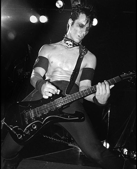 Misfits Doyle, Doyle Misfits, Doyle Wolfgang Von Frankenstein, Horror Punk Fashion, Samhain Danzig, Misfits Band, Danzig Misfits, Glenn Danzig, Horror Punk