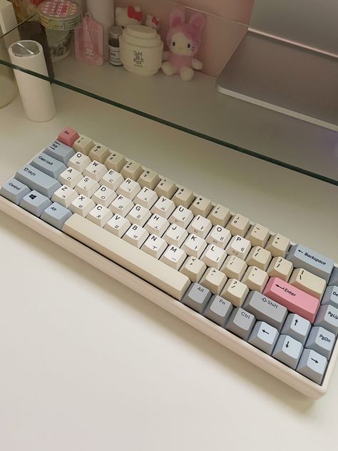 #keyboard #pastel Cute Custom Keyboard, Key Caps Keyboard Aesthetic, Custom Keyboard Aesthetic, Creamy Keyboard, Pretty Keyboard, Mechanical Keyboard Aesthetic, Cute Keyboards, Pastel Keyboard, Aesthetic Keyboards