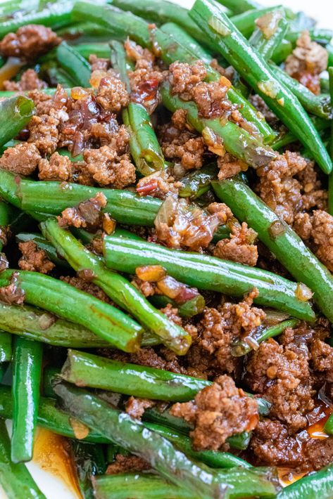 Sauteed Green Beans with Ground Beef Beef And Green Beans Recipe, Beans With Ground Beef, Green Bean Stir Fry, Bean Stir Fry, Sauteed Green Beans, Green Bean Recipes, Health Dinner Recipes, Green Bean, Asian Cooking