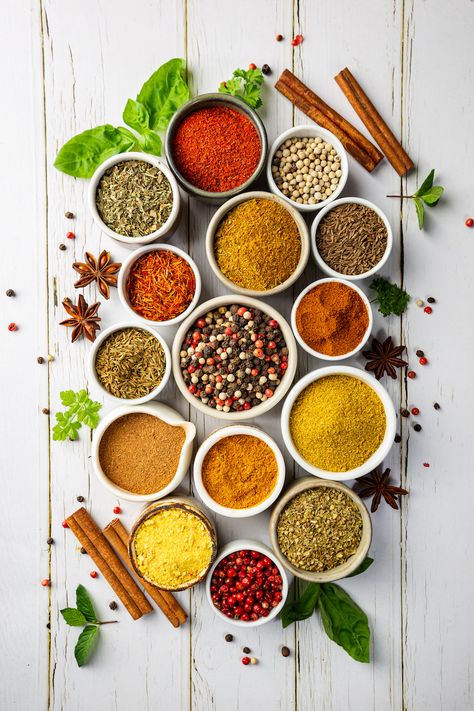 Make Your Own Spices - Crock Pots and Flip Flops Kitchen Art Diy, Spices Photography, Food Spices, Curry Seasoning, Diy Mixes, Mexican Seasoning, Chipotle Chili Powder, Crock Pots, Ground Mustard