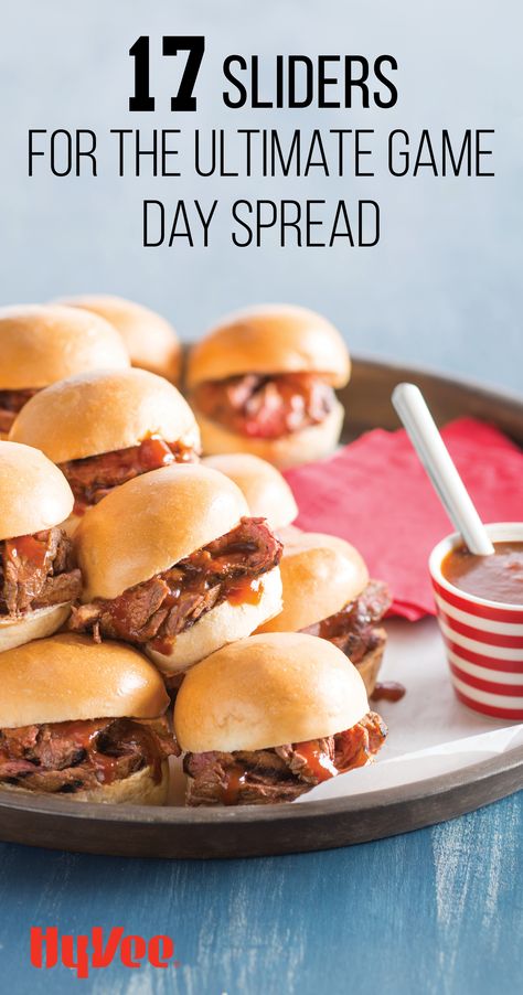 Slider Burger Bar Party Ideas, Slider Bar Ideas Parties, Slider Party Buffet, Appetizer Sliders For Party, Mini Sliders Appetizers, How To Display Sliders For Party, Build Your Own Slider Bar, Sliders Bar Ideas Parties, Sliders Party Buffet