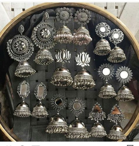 Black Metal Jewelry, Silver Jhumkas, Oxidised Silver Jewelry, Indian Jewelry Earrings, Time Pass, Antique Jewellery Designs, Antique Silver Jewelry, Fancy Jewellery Designs, Jewellery Indian