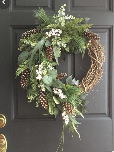 Christmas Ribbon Swag Diy, Christmas Wreaths With Pine Cones, Natural Christmas Wreaths Rustic, Rustic Christmas Wreath For Front Door, Vine Wreath Ideas Diy Christmas, Pine Cone Swag, Make Wreaths Diy, Homemade Wreath Ideas Christmas, Winter Door Wreaths Diy