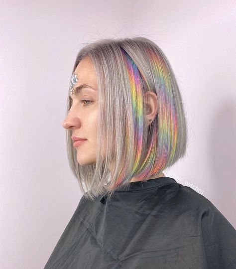 Peekaboo Hair Ideas, Funky Hair Colors, Spring Hair Color Trends, Peekaboo Hair Colors, Rainbow Lights, Holographic Hair, Summer Blonde, Vivid Hair Color, Peekaboo Hair