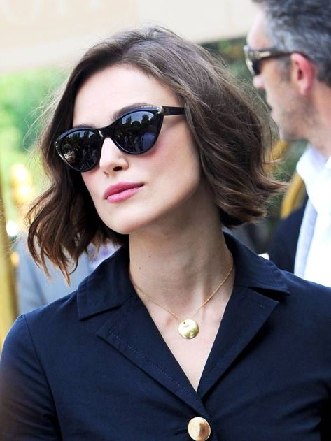 15 Pictures That Prove French Bobs Are the Chicest Haircut | Who What Wear UK Kiera Knightly Bob, Kiera Knightly, Kort Bob, Medium Length Bobs, Ombre Bob, French Bob, Choppy Bob Hairstyles, 2015 Hairstyles, Wavy Bobs