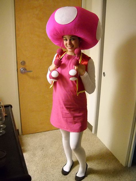 Awesome Costume. Diy Toadette Costume, Toadette Cosplay, Toadette Costume, Mario Halloween Costumes, Super Mario Costumes, Toad Costume, Mario Cosplay, Quick Halloween Costumes, Mario Costume