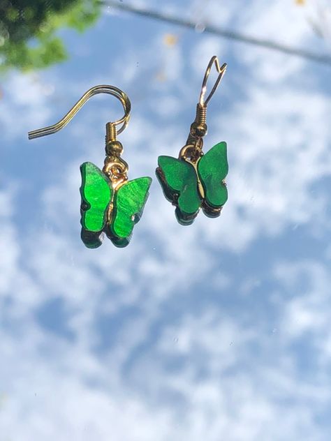 Earrings Aesthetic Green, Earrings Aesthetic Butterfly, Pr Aesthetic, Aretes Aestethic E-girl, Fairycore Butterfly Earrings For Gift, Unique Green Butterfly Earrings, Aesthetic Earrings, Jewellery Photography Inspiration, Jewellery Photography