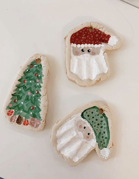 Holiday Salt Dough Ornaments, Salt Dough Holiday Crafts, Salt Dough Christmas Crafts For Kids, Salt Dough Nature Craft, Kids Christmas Salt Dough Ornaments, Salt Dough Ornaments Decorating, Kid Salt Dough Ornaments, Christmas Crafts Saltdough, Hand And Footprint Ornaments