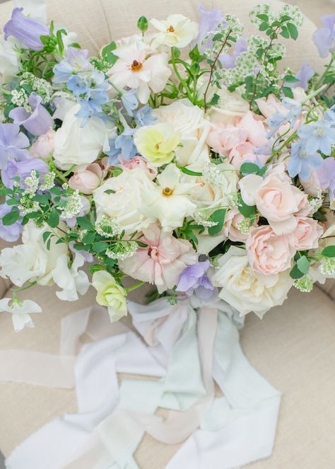 Bridal Bouquet Lavender, Lavender Bridal Bouquet, Pale Blue Wedding, Pastel Wedding Theme, Blue Green Wedding, Blue And Blush Wedding, Dusty Pink Weddings, Lavender Wedding Flowers, Bridal Bouquet Blue