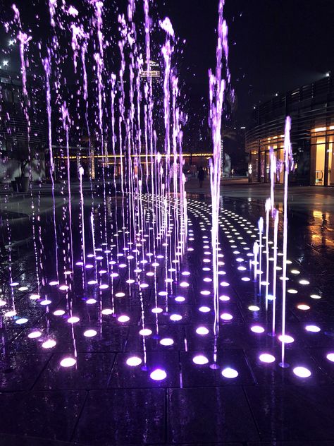 Dubai Opera, Dancing Fountain, Restaurant Exterior Design, Plaza Design, Restaurant Exterior, Landscape Lighting Design, Fountain Design, Indoor Fountain, Landscape Architecture Design