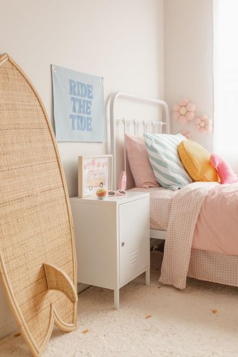 Ride the Tide Girls Surfer Kombi VW California Retro Kids Bedroom Decor Rattan Surfboard California Aesthetic Home Bedroom, Pink Surfer Bedroom, California Themed Bedroom, Costal Girl Bedroom, Beach’s Room Decor, Surf Inspired Room, Beachcore Bedroom, Preppy Beach Bedroom Ideas, Girly Beach Bedroom