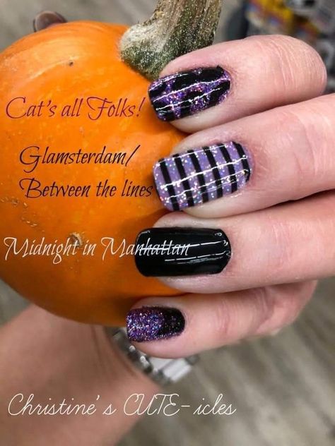 Color Street Halloween, Nail Color Combos, Glamour Nails, Nail Art Set, Halloween 2020, Autumn Nails, Nail Bar, Color Street Nails, Creative Nails