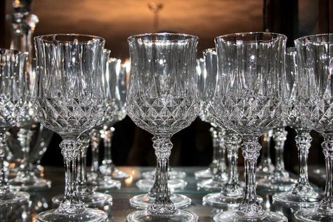 Should You Store Glasses Up Or Down In Your Cabinet? Best Kitchen Cabinets, Etiquette And Manners, Displaying Crystals, China Cabinet Display, Glassware Storage, Plant Problems, Crystal Stemware, Paint Color Palettes, Crystal Glassware