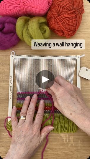 Weaving Kit, Woven Wall Hanging, Loom Weaving, Yarn Crafts, Square Frames, Fall Colors, Loom, Hand Weaving, Weaving