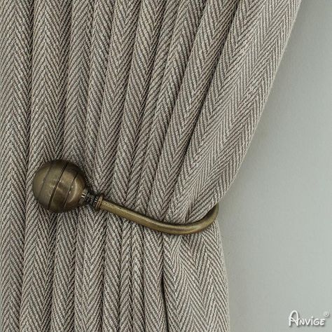 Curtain pelmet ideas modern