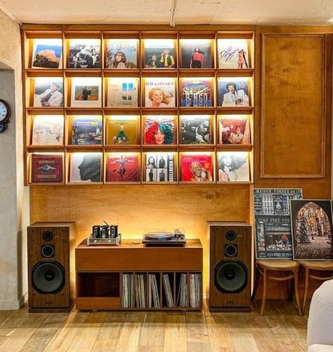 Vinyl Record Furniture, Vinyl Record Room, Audiophile Room, Hifi Room, Hifi Furniture, Living Room Vinyl, Record Wall Art, Home Music Rooms, Music Corner