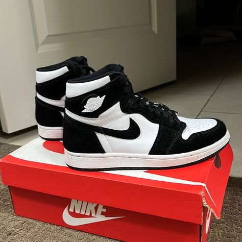 Air Jordan -High-top- 1 Retro High OG ‘Twist’ Nike Air Jordans High Top, Jordans High Top, Jordans High, Sneakerhead Room, Jordans 1, Nike Air Jordans, Air Jordan 1 Retro High, Air Jordan 1 Retro, Jordan 1 Retro High