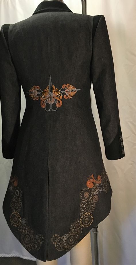 Steampunk Couture - WeAllSew Gown Coat Designs, Steampunk Jacket Womens, Pirate Coat Pattern, Steampunk Costumes Women, Steampunk Fashion Diy, Fantasy Vest, Steampunk Clothing Women, Victorian Steampunk Costume, Victorian Steampunk Fashion