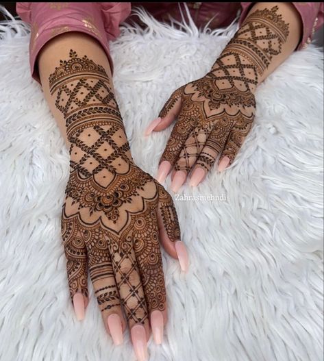 Full Hand Henna, Short Mehndi, Desi Things, Short Mehndi Design, Full Mehndi, Eid Mehndi, Henna Inspo, Pakistani Mehndi, Arabic Henna Designs