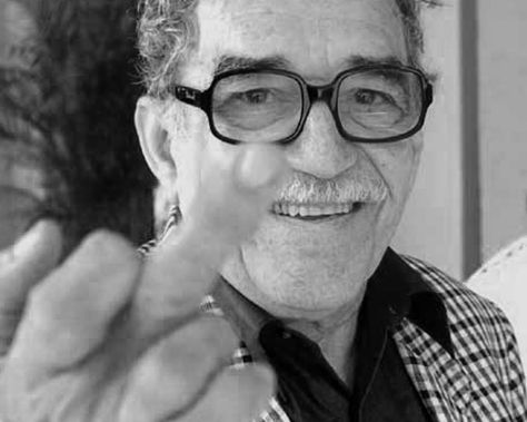 Gabriel Garcia Marquez Gabriel Garcia Marquez Books, Gabriel Garcia Marquez Quotes, Nobel Prize In Literature, Kurt Vonnegut, America Latina, Gabriel Garcia Marquez, Story Writer, Dale Carnegie, Book Writer