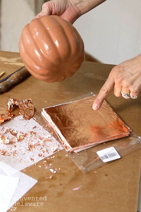 Have you ever wanted to learn how to copper leaf a pumpkin? I've wanted to try this project for a long time and today we are going to learn how to copper leaf a pumpkin! #pumpkindecor #falldecorations #fallcrafts Simple Table Centerpieces, Copper Pumpkins, Copper Fall, Craft Pumpkins, Fall Pumpkin Crafts, Easy Fall Decor, Pumpkin Projects, Copper Leaf, Budget Friendly Decor