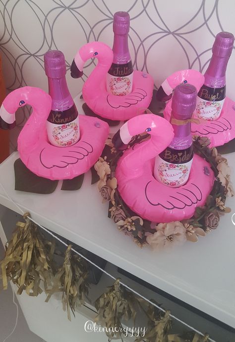 Palm Springs flamingo bachelorette Flamingo Bachelorette Party Ideas, Flamingo Theme Bachelorette Party, Bachelorette Themes Tropical, Luau Bachelorette Party Ideas, Palm Springs Birthday Party, Pink Beach Bachelorette Party, Flamingo Bridal Shower Ideas, Aruba Bachelorette Party, Bachelorette Pink Theme