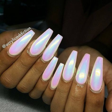 Gambling Room, Kiss Nail Art, Ombre Chrome, Ombre Chrome Nails, Opal Nails, Pink Chrome Nails, Mermaid Unicorn, Nails Ombre, Chrome Nails Designs