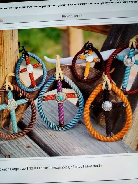 Lariat Rope Crafts Westerns, Western Rope Crafts, Old Rope Projects, Lariat Rope Crafts Diy, Southwestern Crafts, Western Crafts Diy, Rope Wreath Western, Lariat Rope Crafts, Diy Western