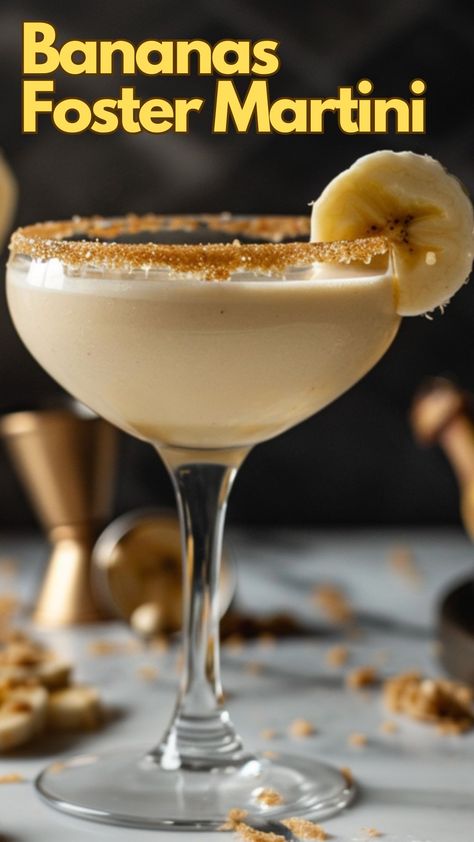 Bananas Foster Martini via @mybartender Banana Cocktails, Banana Foster, Banana Rum, Creamy Cocktails, Martini Recipe, Rum Cocktails, Bananas Foster, Vanilla Vodka, Boozy Drinks