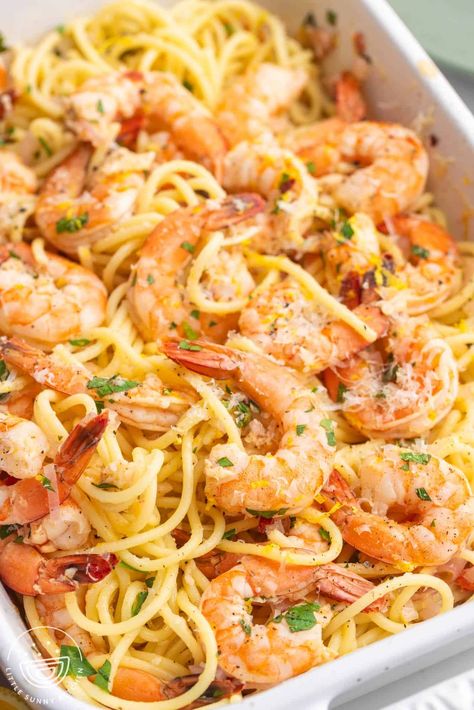 Baked Shrimp Scampi is the easiest shrimp pasta dish you'll ever make! It takes no time at all to make this savory, delicious meal. Shrimp And Spinach Recipes, Shrimp Pasta Bake, Spicy Shrimp Pasta, Seafood Lasagna Recipes, Shrimp Pasta Dishes, Shrimp Pasta Recipes Easy, Little Sunny Kitchen, Best Shrimp Recipes, Seafood Dish Recipes