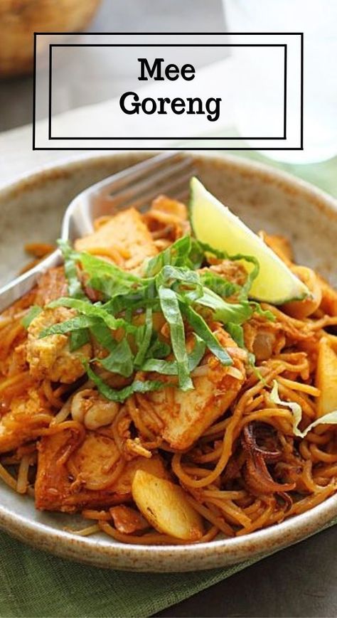 Mamak Malaysia, Mee Goreng Recipe, Mee Goreng Mamak, Malaysia Recipes, Mee Goreng, Fried Noodle, Mongolian Beef Recipes, Rasa Malaysia, Takeout Food